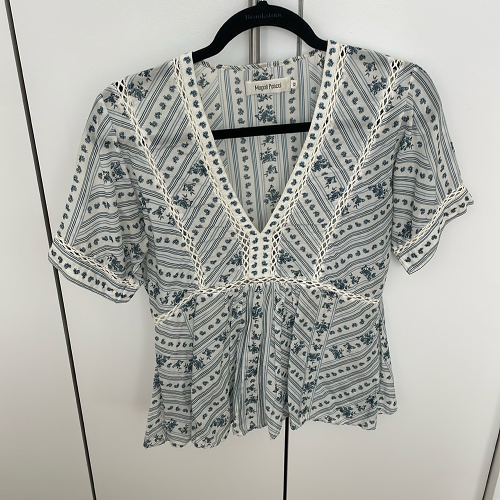 [Magali Pascal] blue floral top